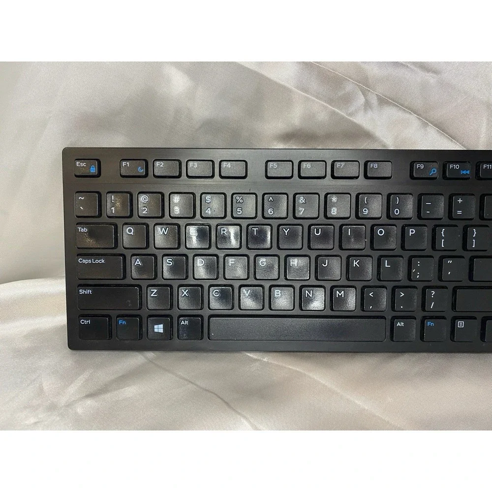 Dell KB216b USB Wired Keyboard Black Slim Quiet Keys for PC/Laptop Tested/works